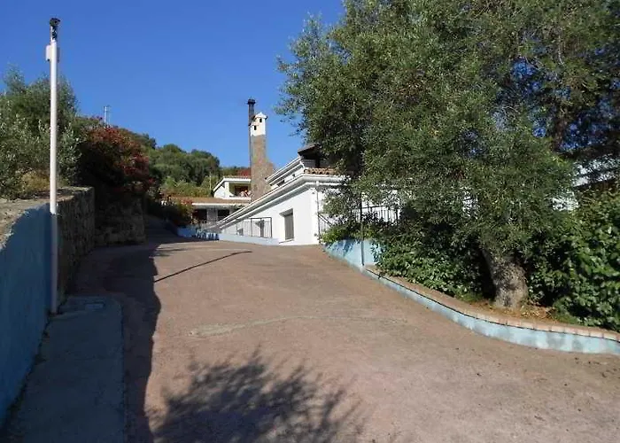 La Corte Degli Ulivi Hotel