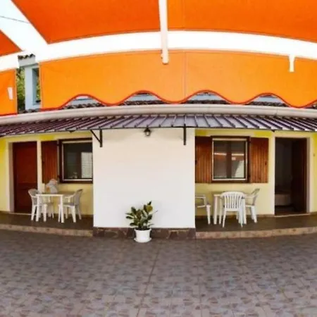 Hotell La Corte Degli Ulivi 3*